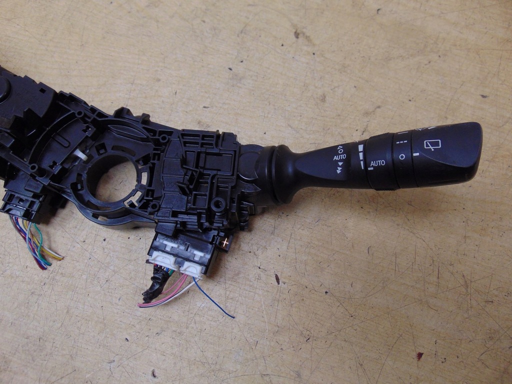 фото №12, Переключатель комбинированный toyota rav4 iv 33250-17f744