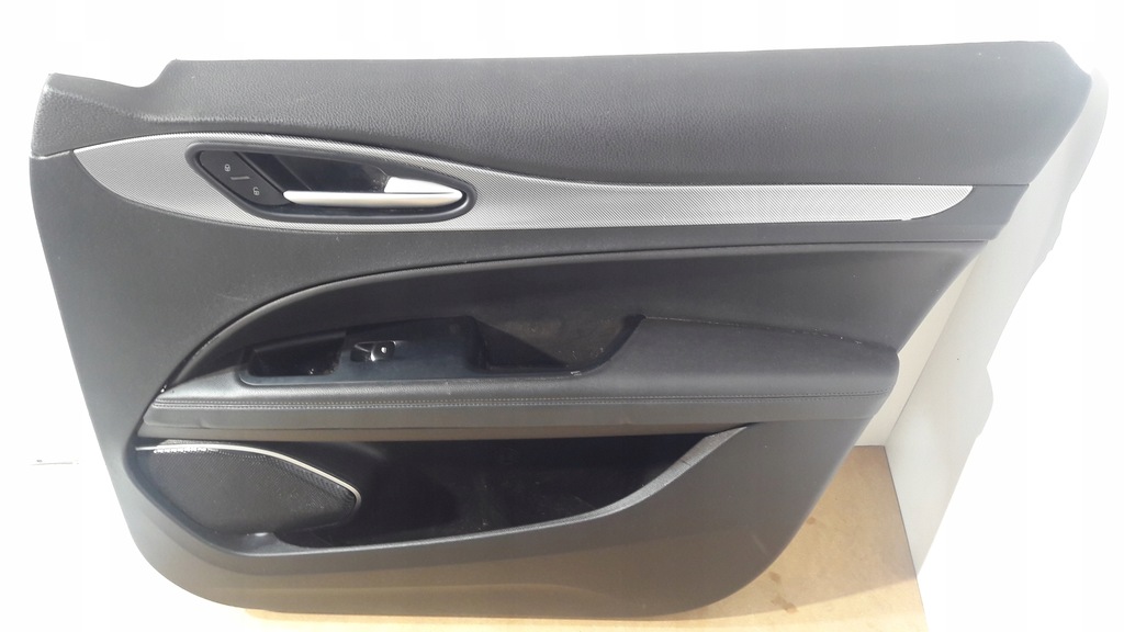 фото №8, Alfa romeo stelvio обшивка двері оббивка обшивки комплект