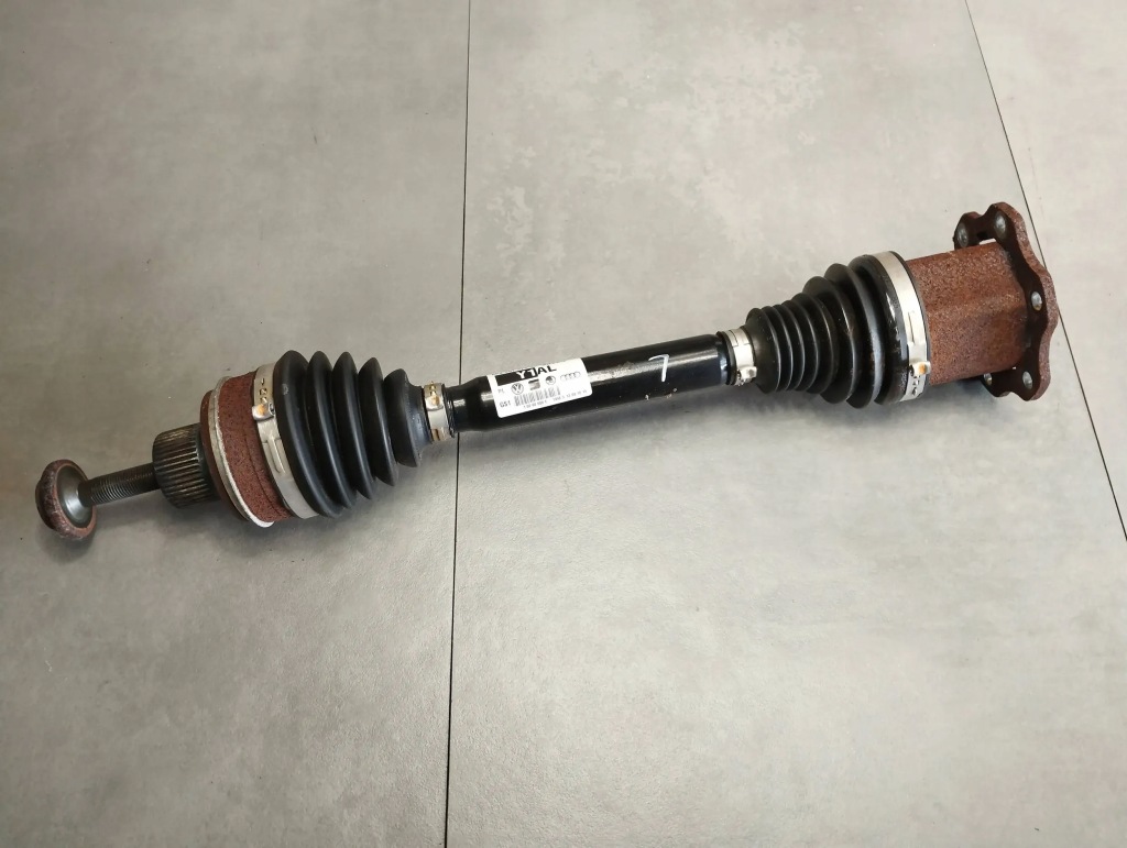 фото №1, Audi a5 sportback 8ta 2.0 tdi приводной вал левая перед 8k0407271al