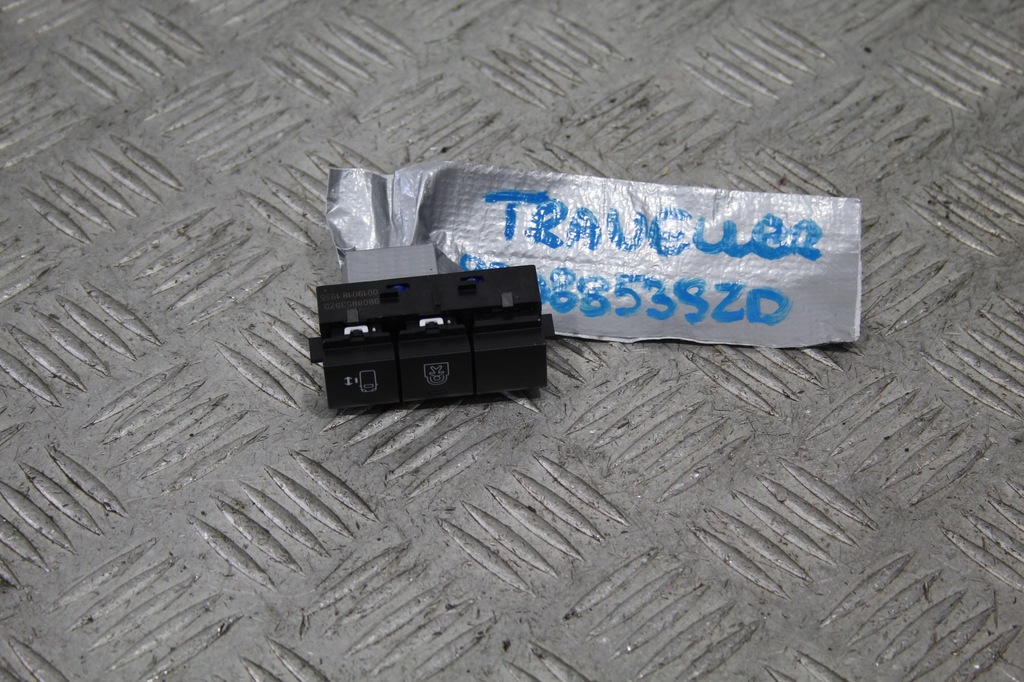 фото №1, Переключатель открывания дверь traveller expert iii