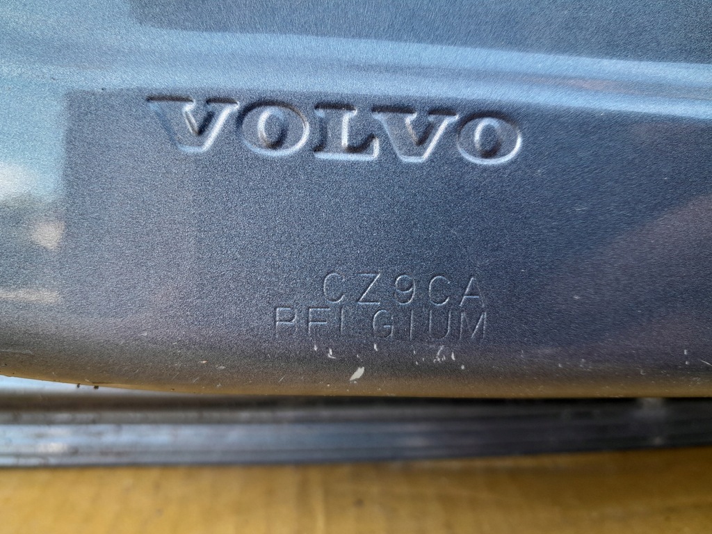 фото №12, Volvo v40 xc40 2012 двері праве задня задні оригінальний номер