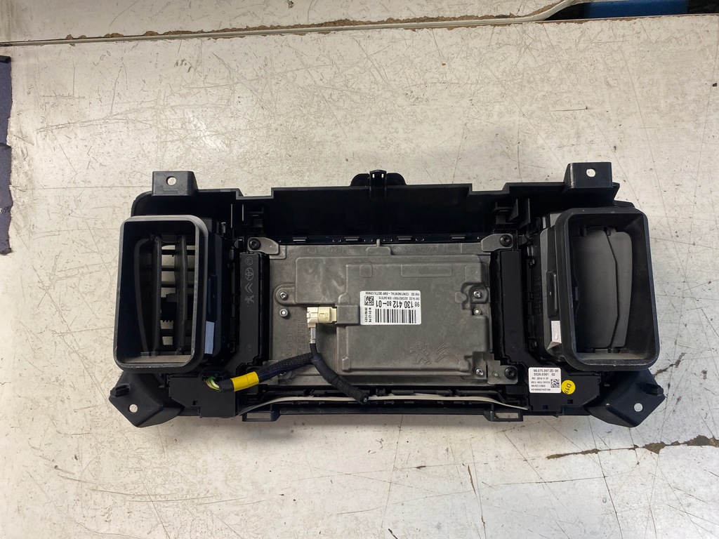 фото №8, Peugeot expert iii дисплей радио навигации