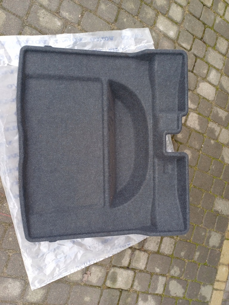 фото №1, Ниша обшивка багажника volvo xc40 20-22