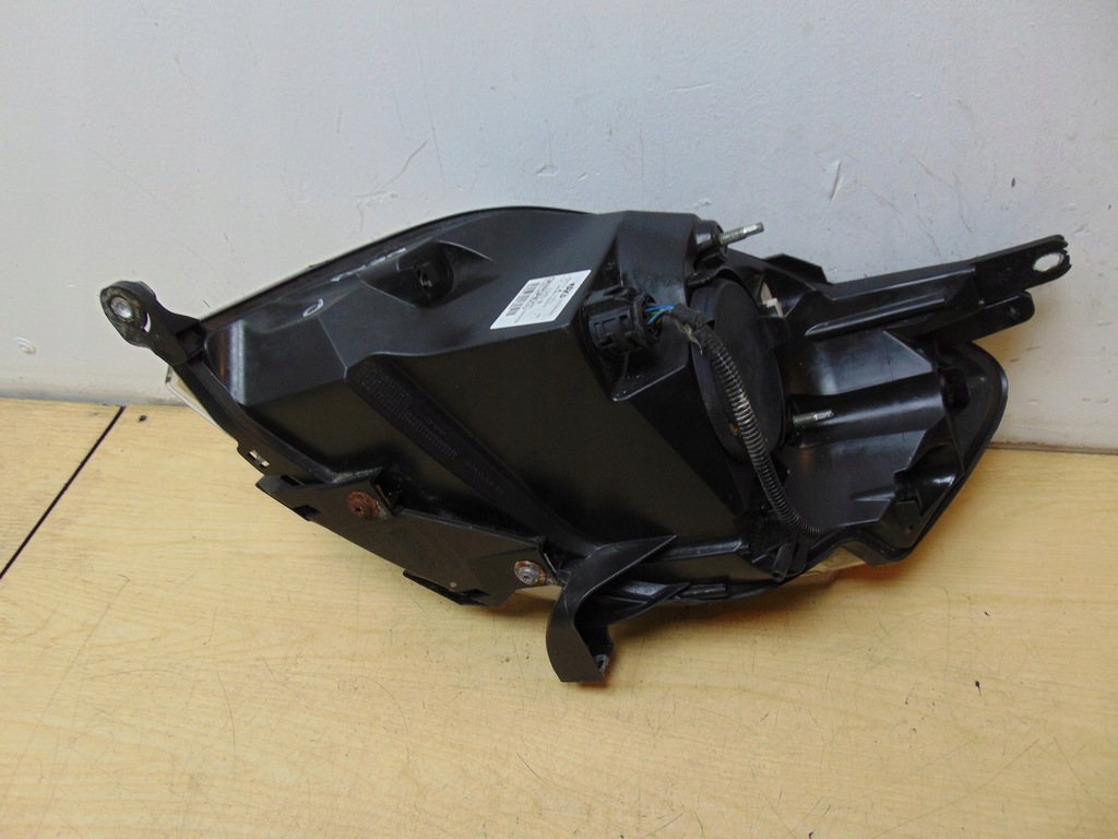 фото №14, Лампа правая перед nemo qubo fiorino europa