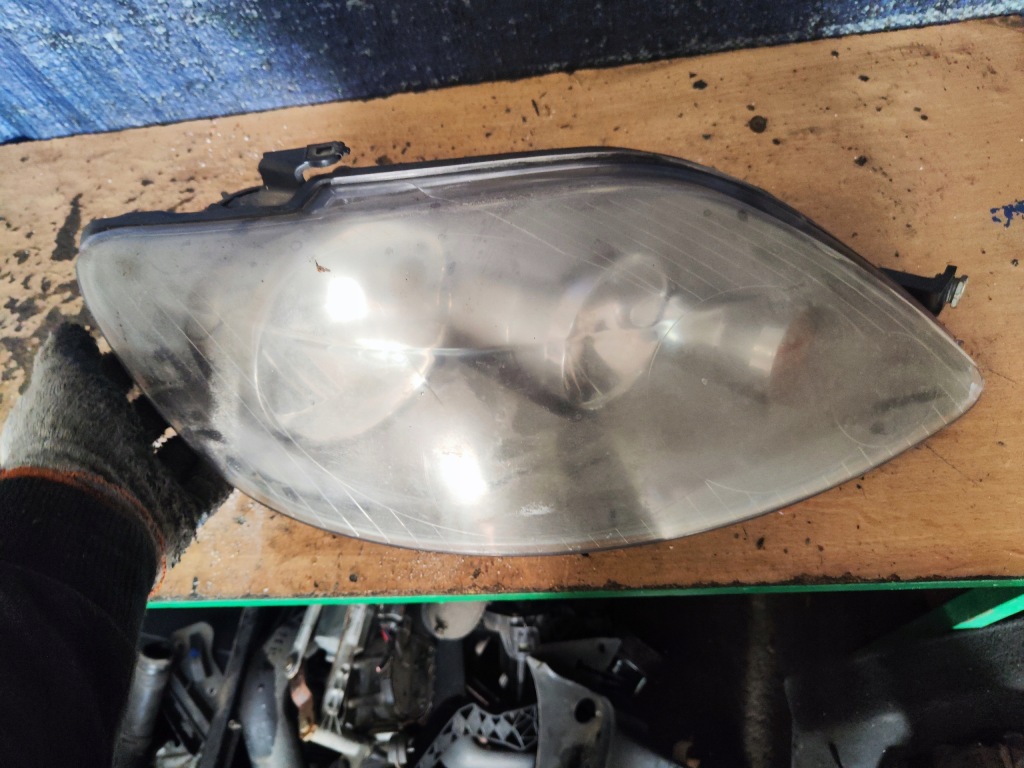 фото №1, Vw golf v plus лампа правый перед передняя europa