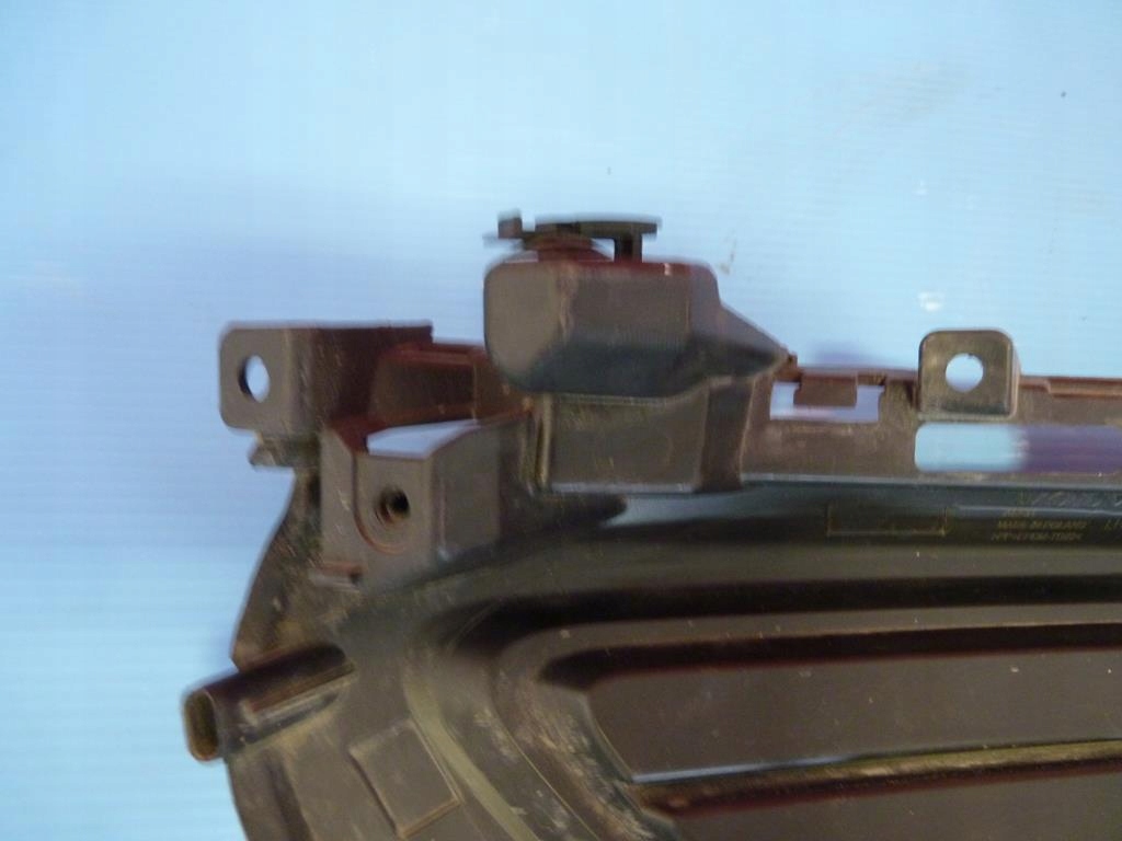 фото №6, Volvo xc60 решітка бампера правий перед 31425181 17-