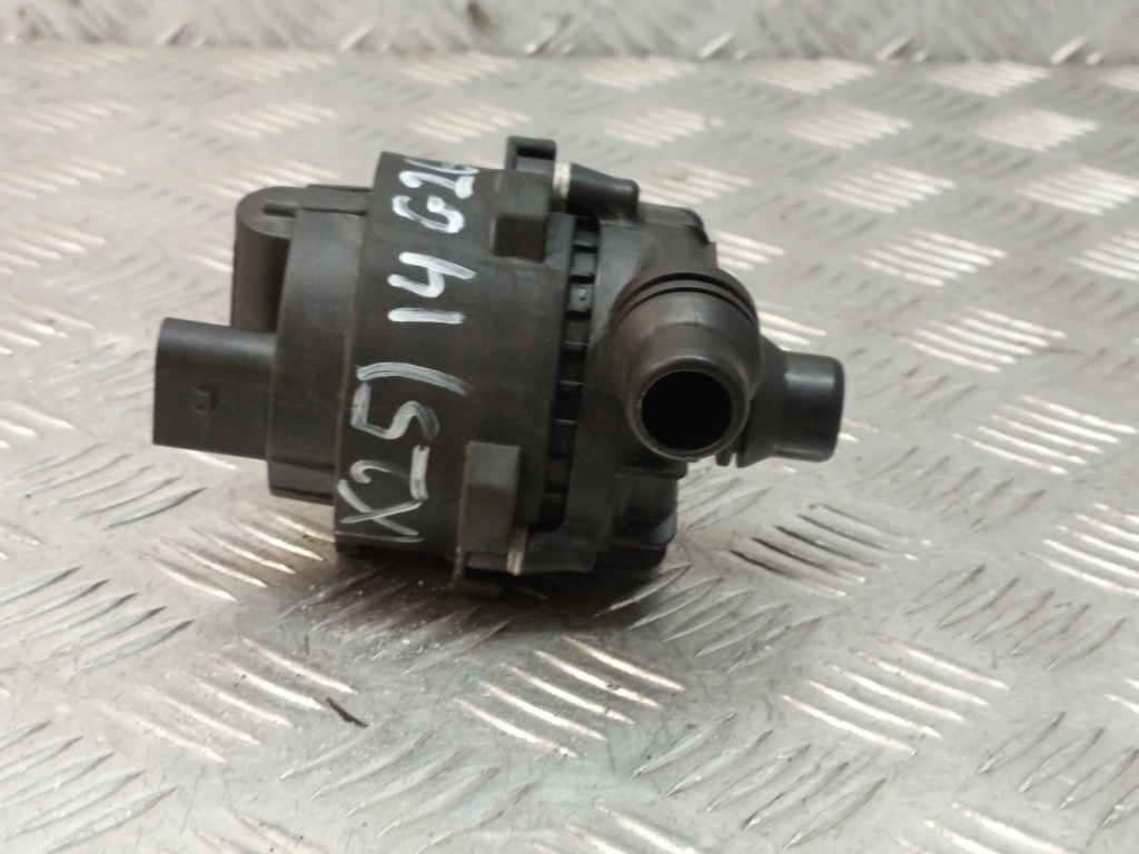 Купити Bmw оригінальний номер 9455030 i4 g26 додаткова насос помпа води