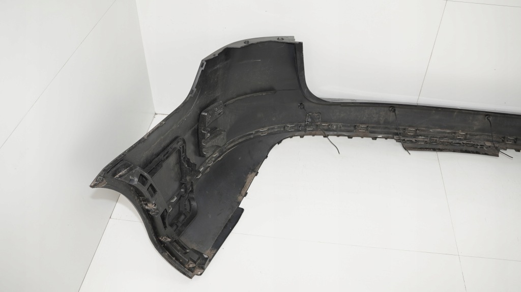 фото №10, Бампер задня задній vw passat b7 10-14r kombi pdc lc9x