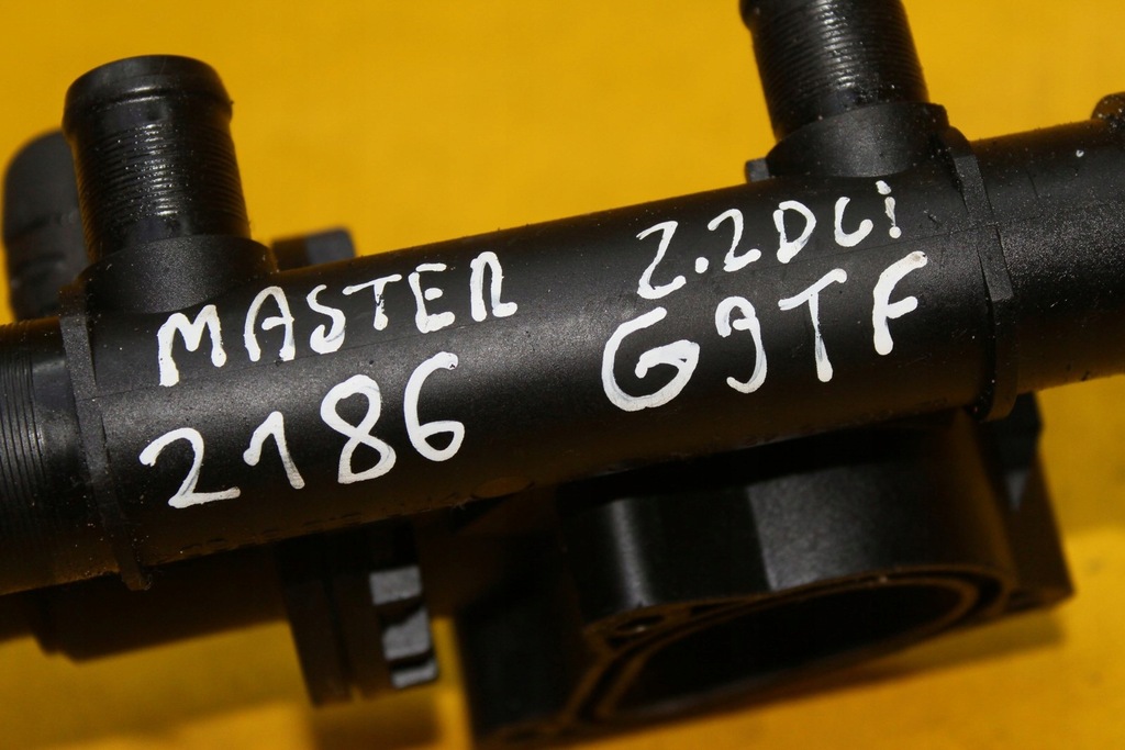 фото №15, Корпус термостата 8200154296 master ii 2.2 dci