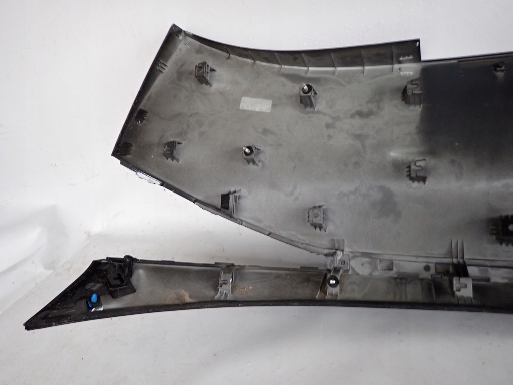 фото №8, Kia sportage v 21- накладка крышки задняя 87311-r2000