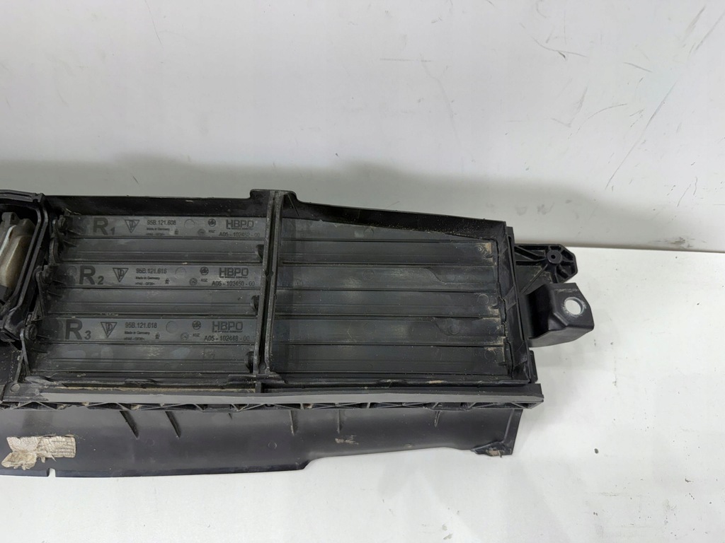 фото №8, Porsche macan 95b шторка жалюзі повітропровід повітря 95b121635e