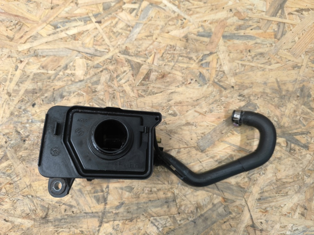 фото №1, Бак рідина підсилювача alfa romeo brera spider 159 2.2 jts