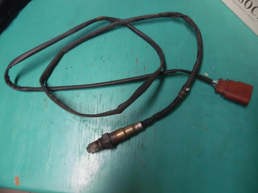 Купить Датчик лямбда-зонд audi a8 6.0 w12 07c906262af