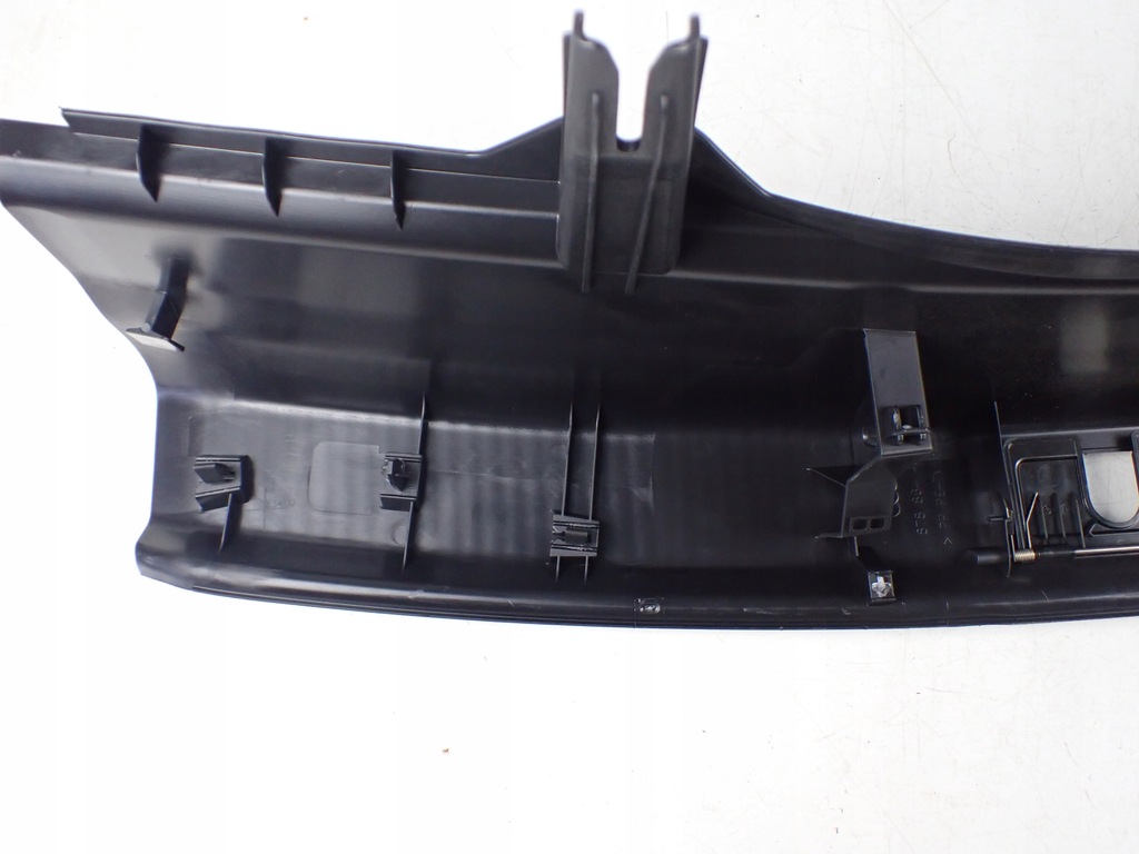 фото №15, Захист край багажника audi a5 8t 8t8864483