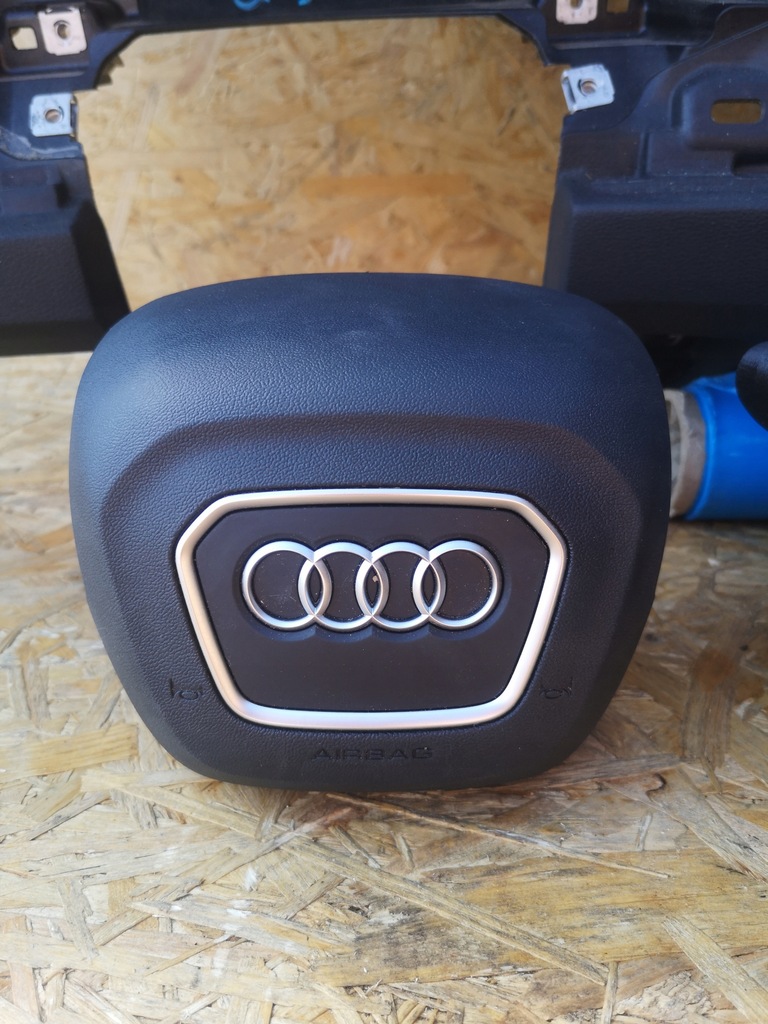 фото №7, Audi q3 83a приборная панель подушки безопасности ремни оригинал