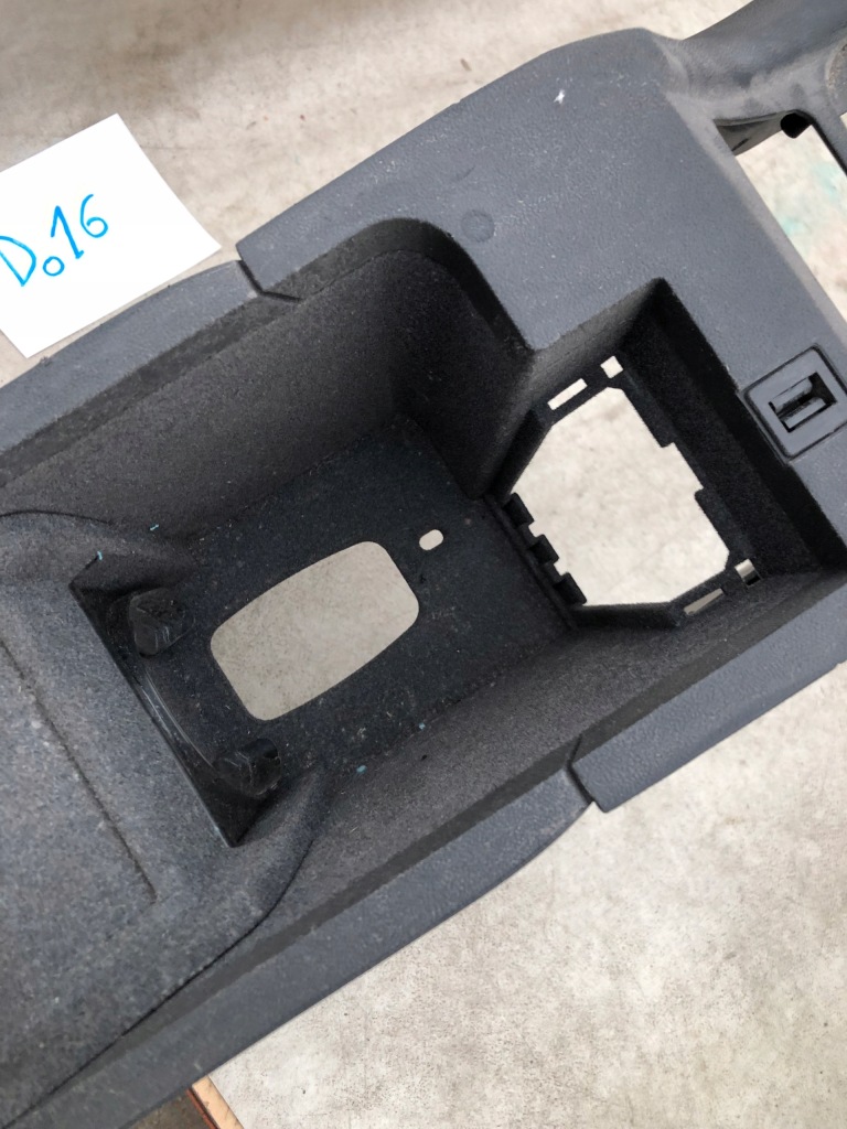 фото №3, Citroen c5 iii sedan туннель средний 996044354