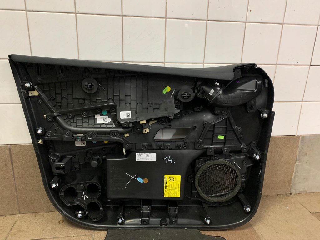 фото №4, Citroen ds3 crossback обшивка дверь правый перед 14