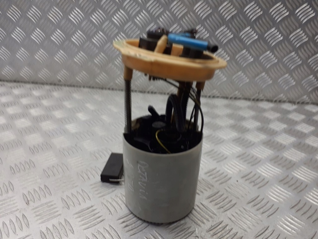 фото №1, Насос топлива skoda octavia ii 2.0 tdi 1k0919050j