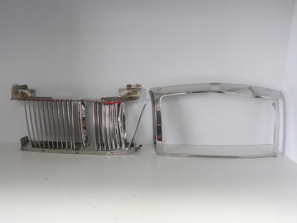 фото №1, Rolls royce phantom drophead ii lift 12-17 решітка радіатора