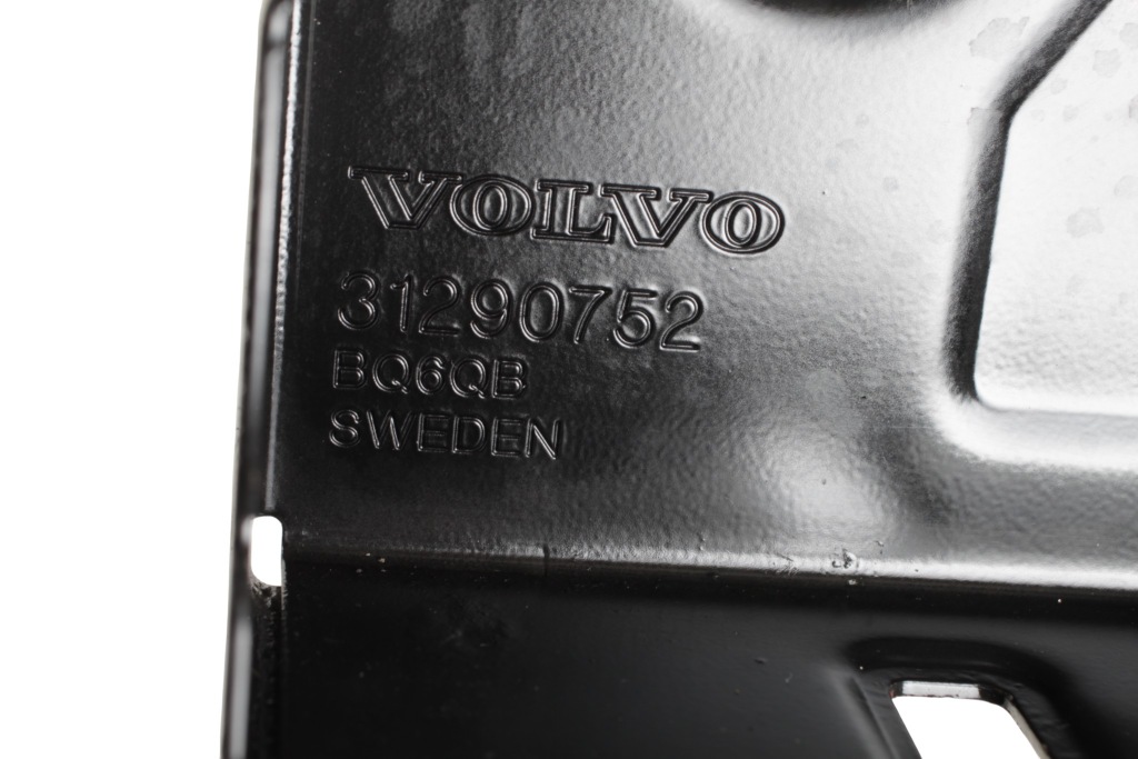 Основание корпус аккумулятор volvo v40 ii 31290752 с Разборки
