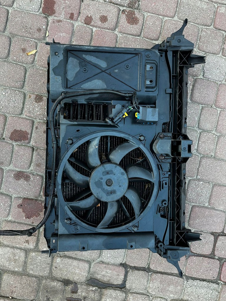 фото №1, Pas передний вентилятор peugeot 308 9680590180