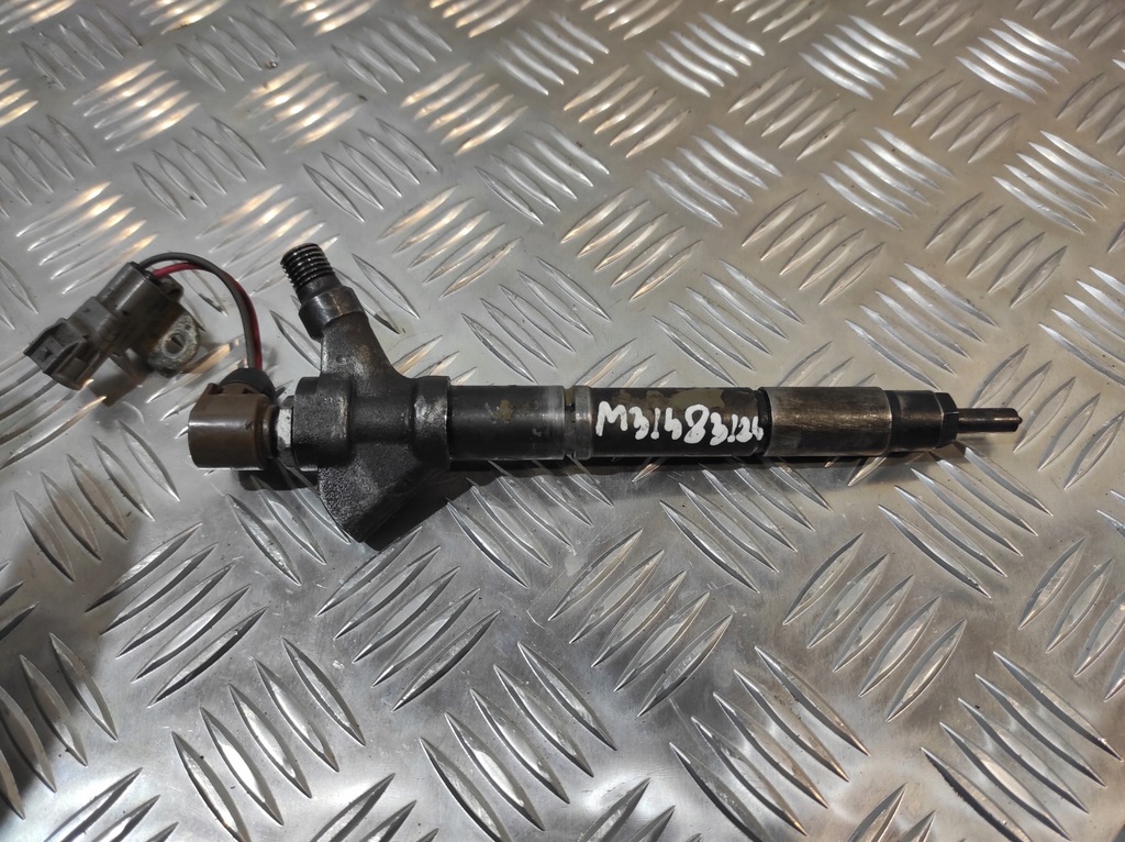 фото №5, Форсунка інжектор lexus is 220 d 2.2 d 177 km 23670-26020 denso 11k10739