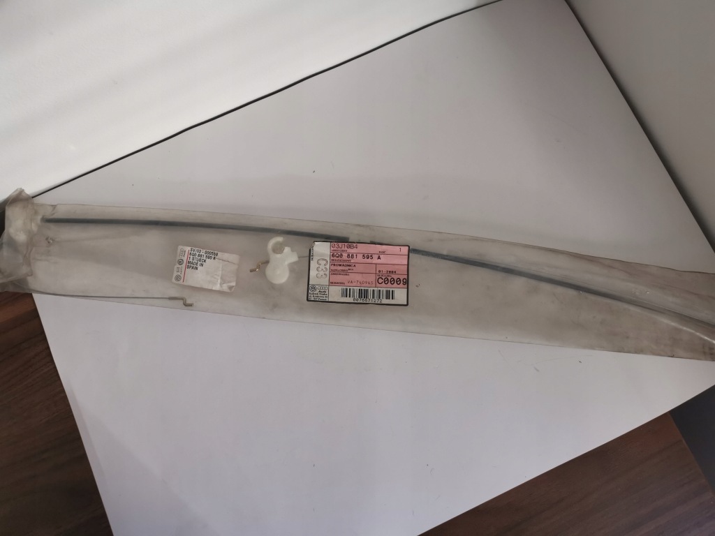 фото №1, Оригинальный номер vag трос сиденье audi a1 11-