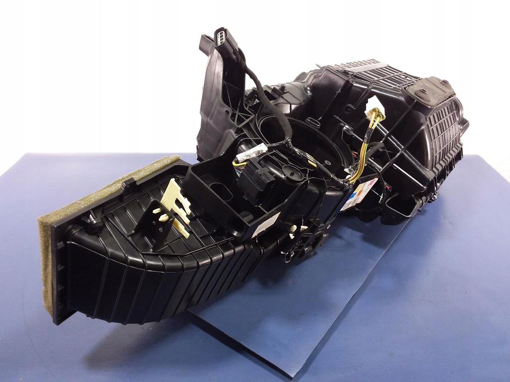 фото №8, Mustang v lift 10-14 отопитель dr33-19b555-ad