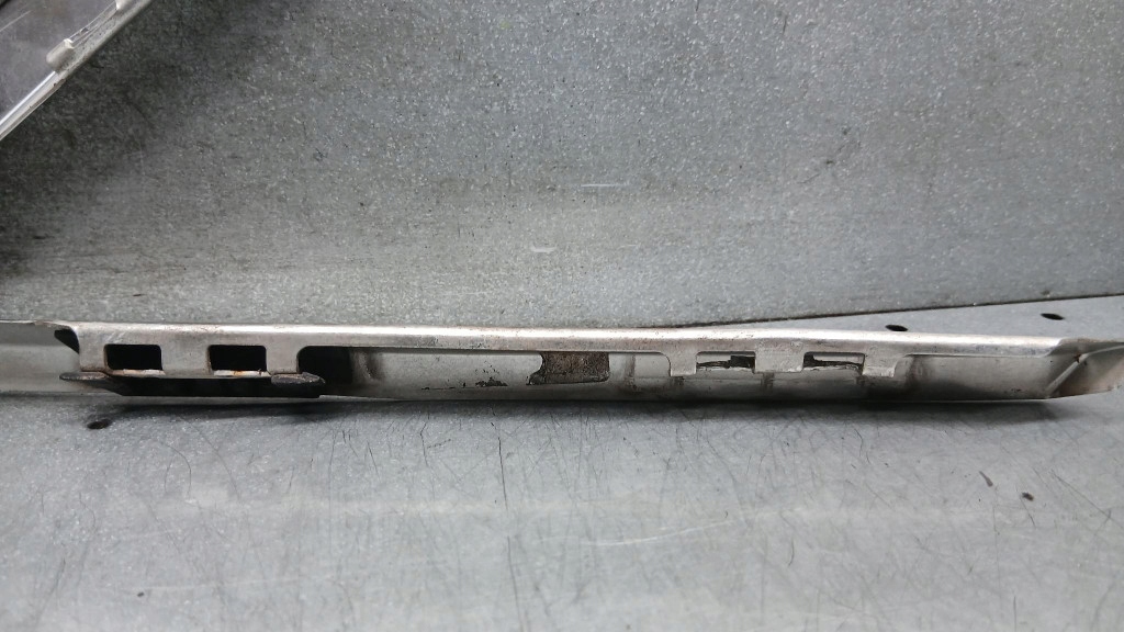 фото №8, Молдинг хром скло лівий задня audi a8 d3 02-09r