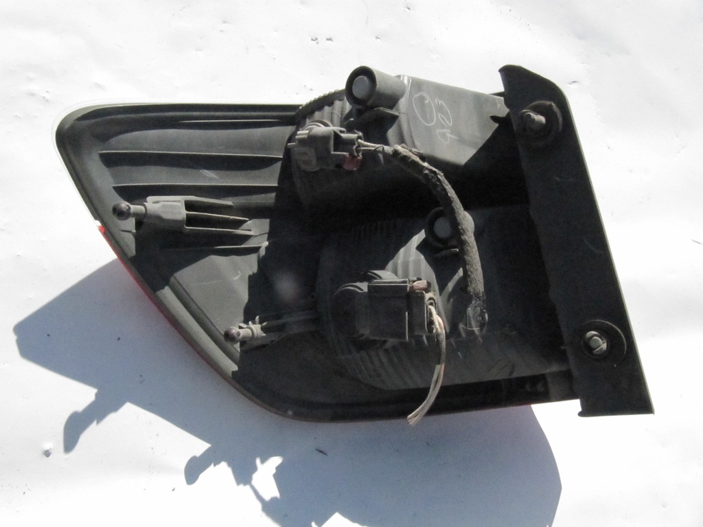 фото №11, Dodge durango iii 11- лампа задняя левая правая задняя 2011 наружная 11-14r ok