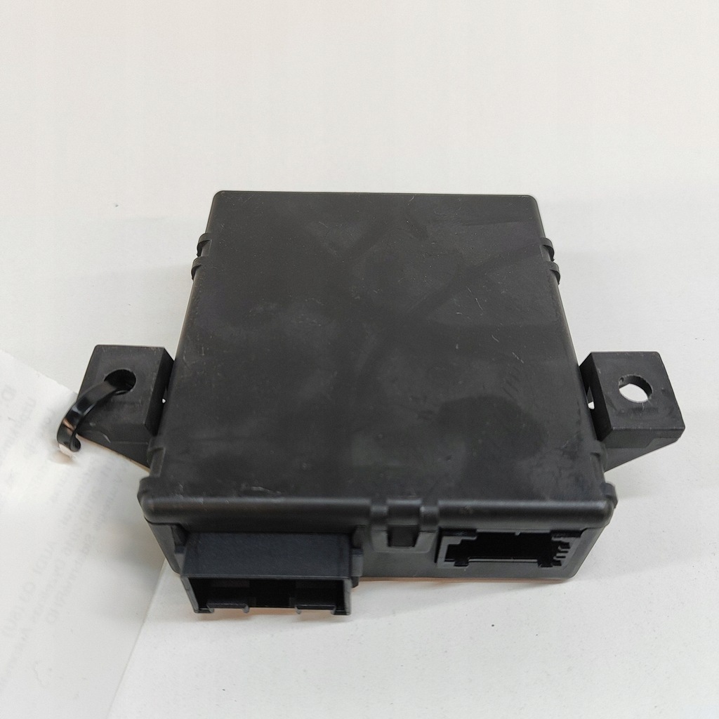 фото №3, Audi q3 8u 2016 модуль керування шлюз