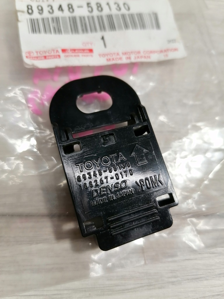 фото №1, Toyota lexus кронштейн датчик pdc 89348-58130