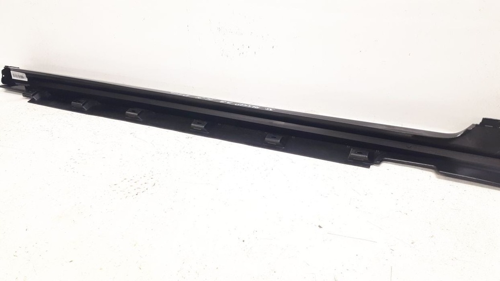 фото №6, Vw passat b8 r-line молдинг порог правая