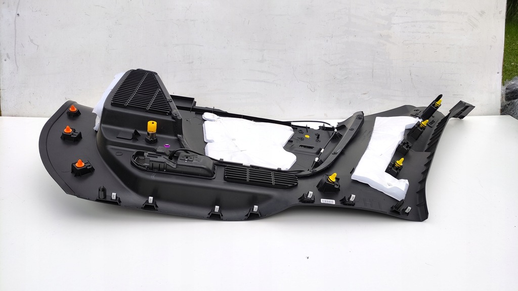 фото №10, Ford kuga mk3 обшивка обивка багажника правый задняя задняя