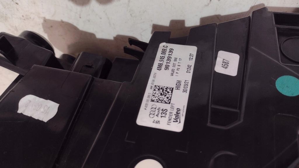 фото №13, Audi q8 rsq8 4m8 лампи лампа задня led usa matrix