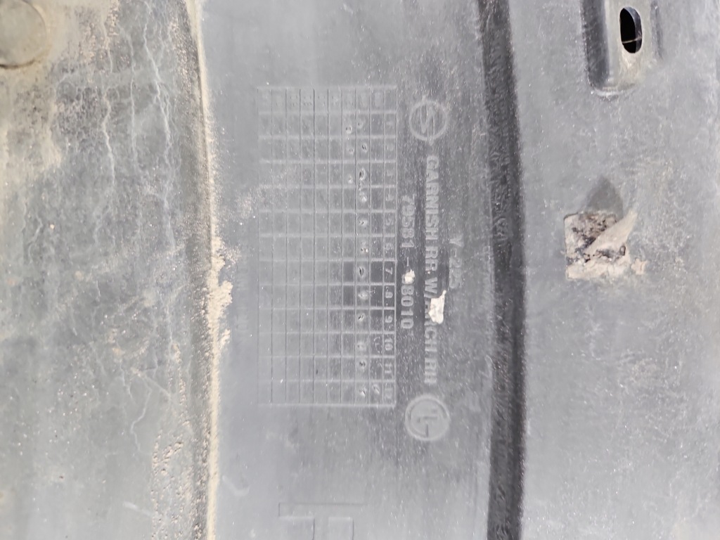 фото №7, Молдинг крила задня права ssangyong rexton i 79581-08010