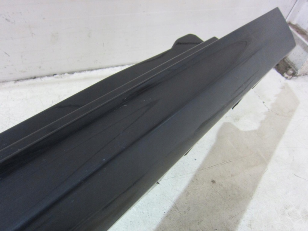фото №13, Bmw 6 f06 gran молдинг порог правая mpakiet 416 карбон schwarz 51778052656
