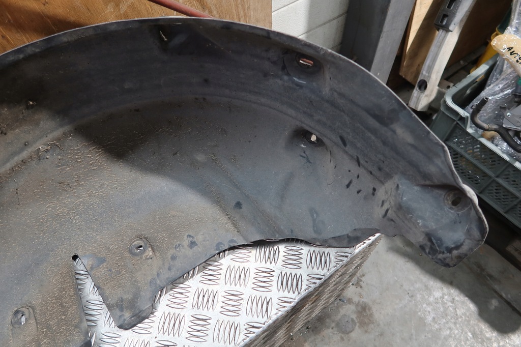 фото №12, Підкрилок правий задня megane iii kombi 767489097r