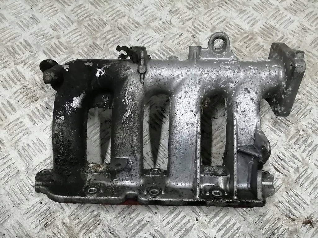 фото №1, Коллектор всасывающий renault clio iii 1.2 tce 8200720527