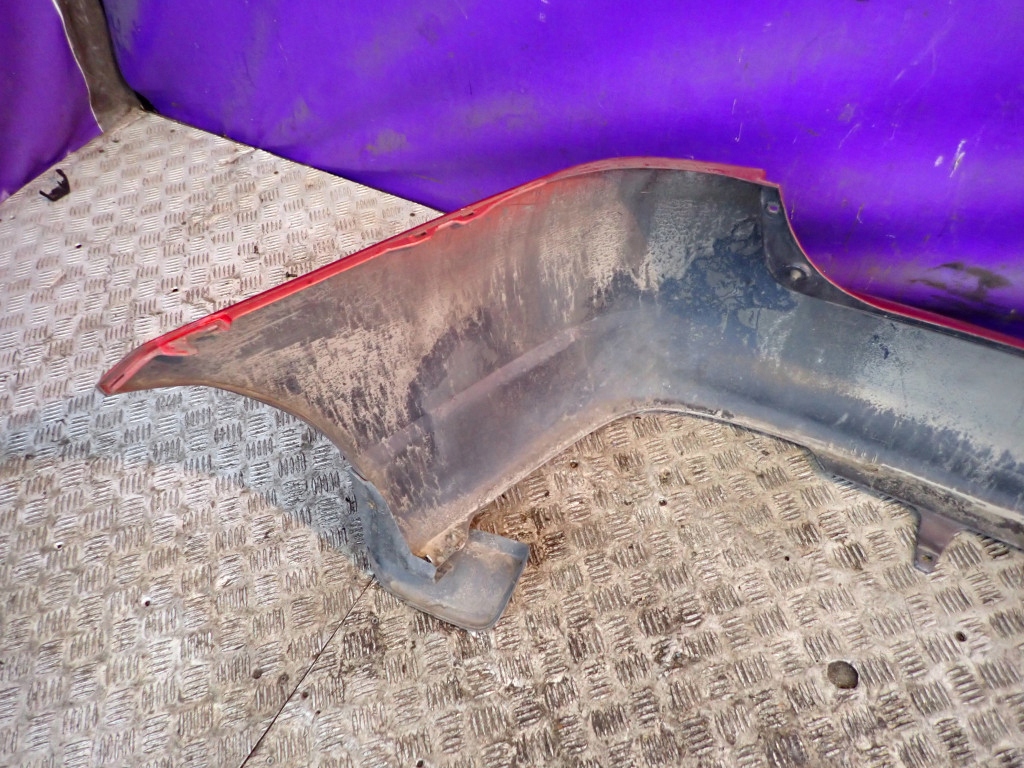 фото №10, Toyota corolla e12 00-08 kombi бампер задня задній 3n8