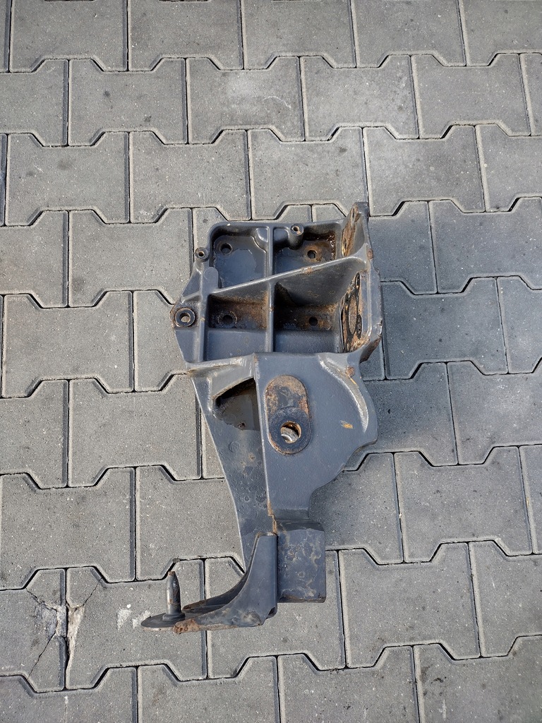 фото №4, Кронштейн кронштейн левый рессора renault magnum dxi