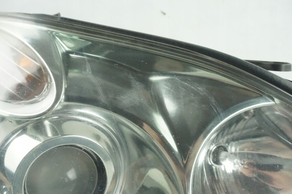 фото №4, Лампа правая ксенон lexus rx 300 330 350 400