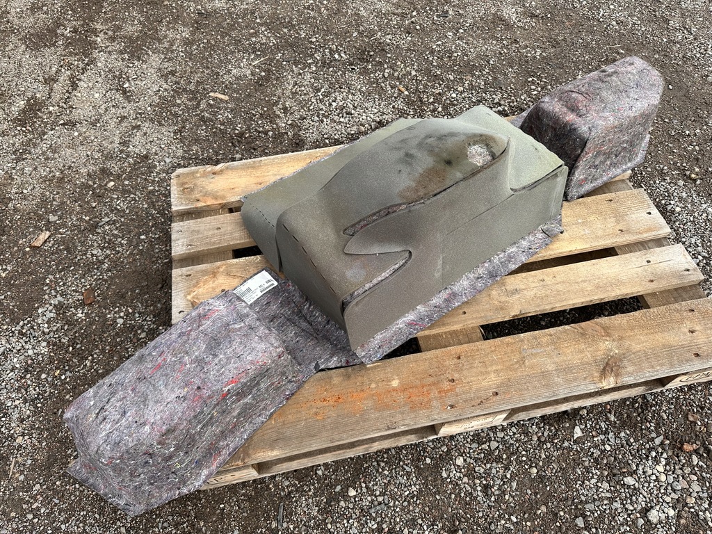 фото №13, Підлога обшивка багажника chevrolet corvette c5 1997 - 2004