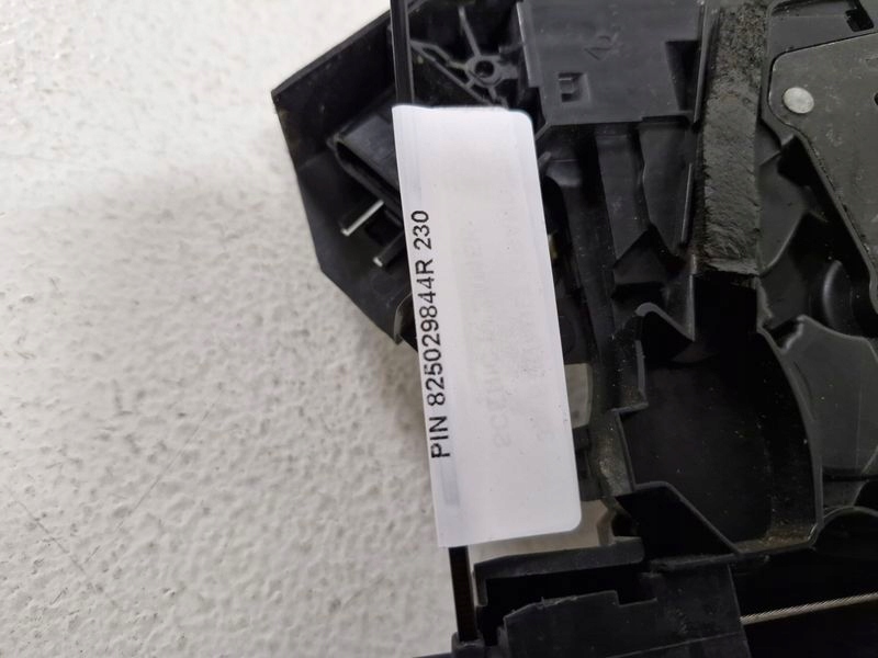 фото №9, Renault scenic iv 4 замок двері правий задня задній 4 pin 825029844r