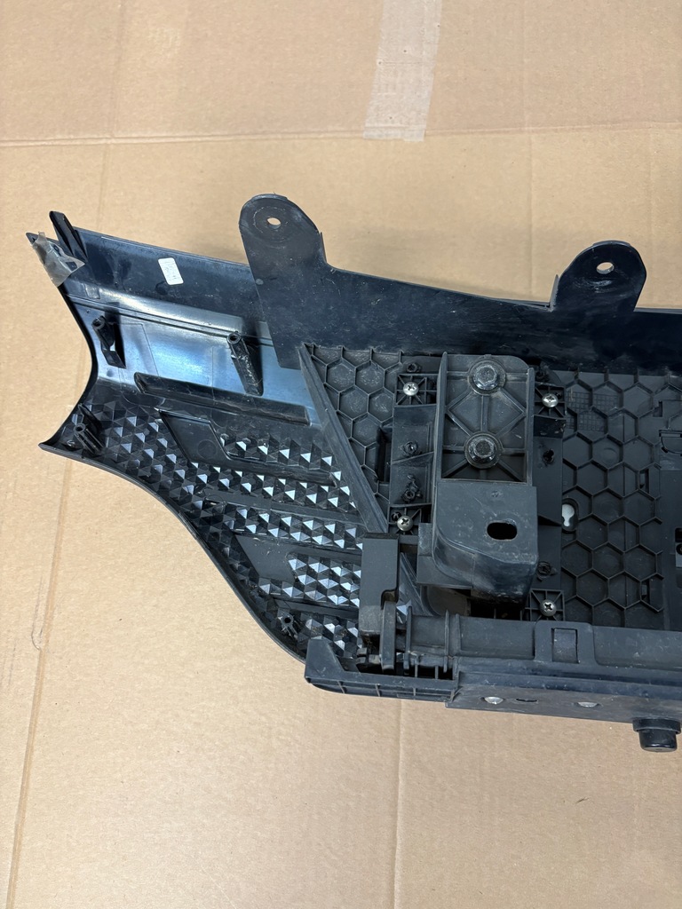 фото №7, Решётка радиатора решётка радиатора dacia spring