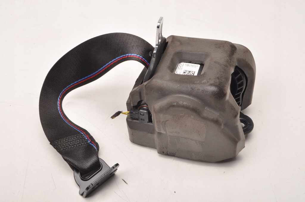 фото №1, Bmw f40 pas безпеки лівий задня 8076475