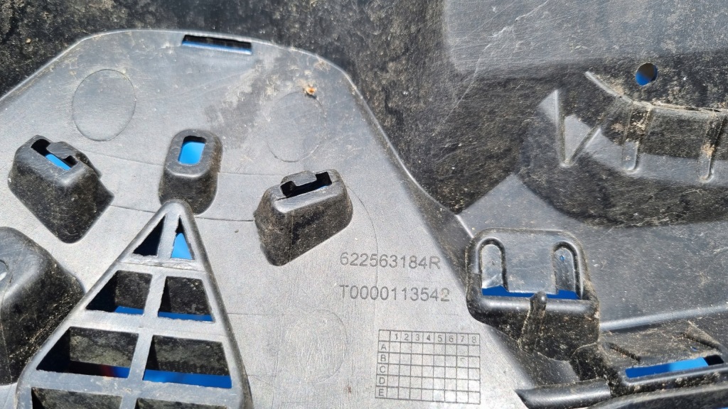 Купить Renault clio klio 4 iv 12 бампер передний перед рамка решётка накладка решётка радиатора