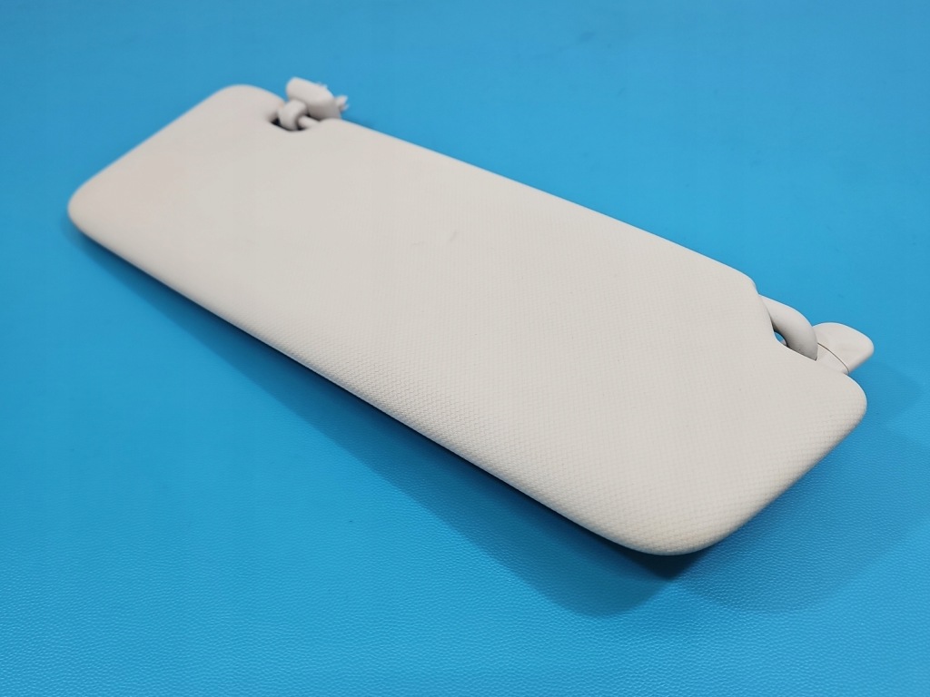 фото №1, Заслонка водителя левая audi a4 b8 козырёк защита солнцезащитная