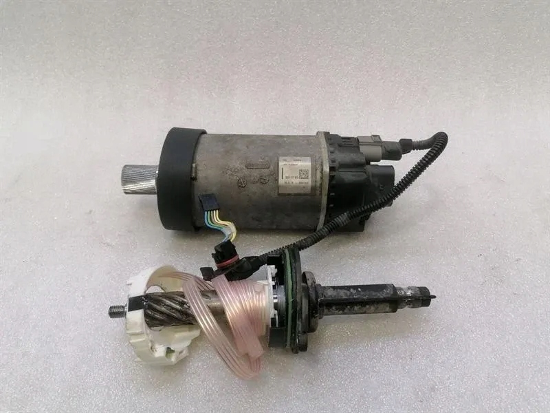 фото №1, Bmw 5 series f90 g30 m5 power руль багажник 7828177545 двигатель