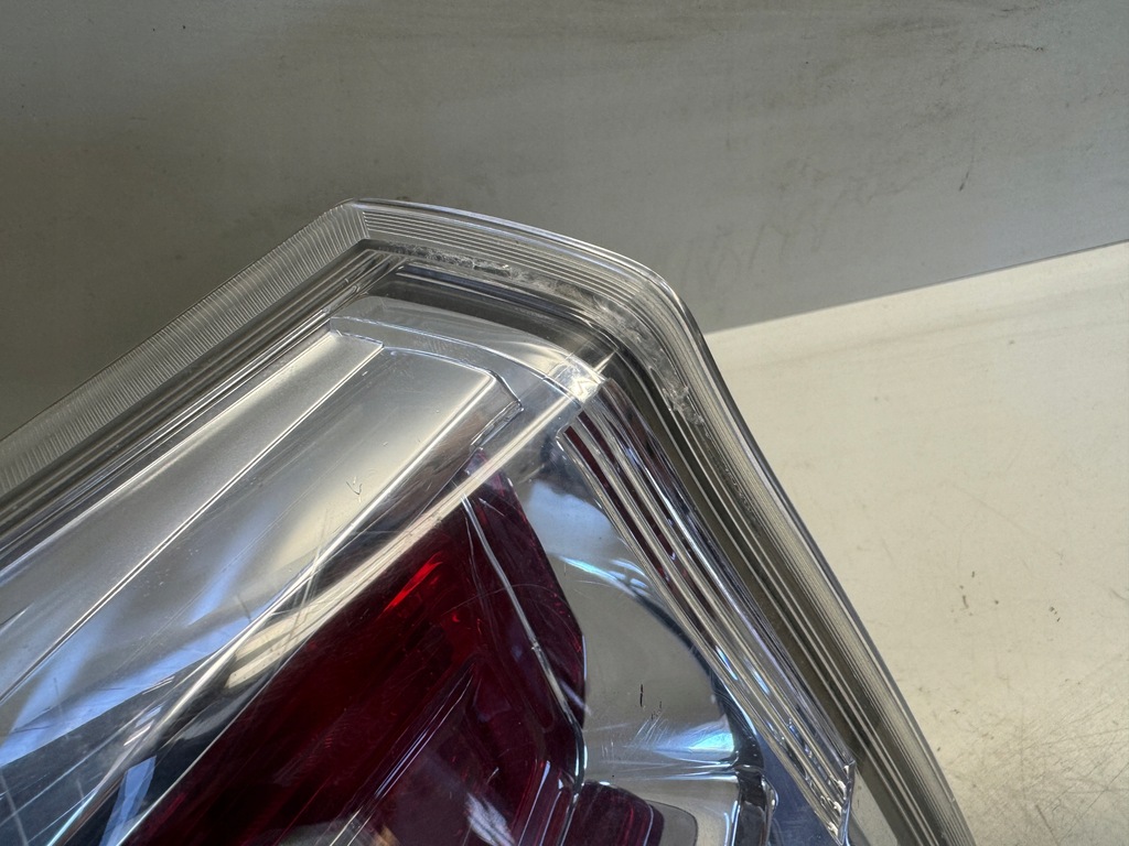 фото №8, Mitsubishi outlander iii лампа левый задняя 8330a787